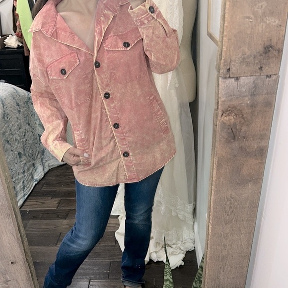 Zenana trendy Button-Up shirt boho size small with pockets - Picture 4 of 8